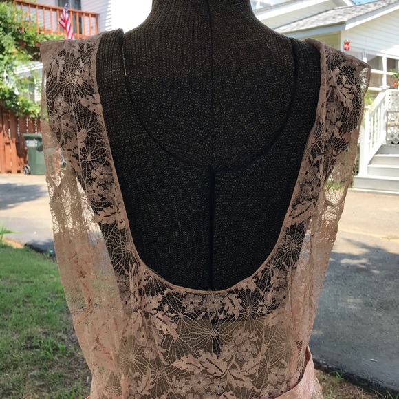 1920’s Spiderlace Peach Gown - Picture 5 of 11